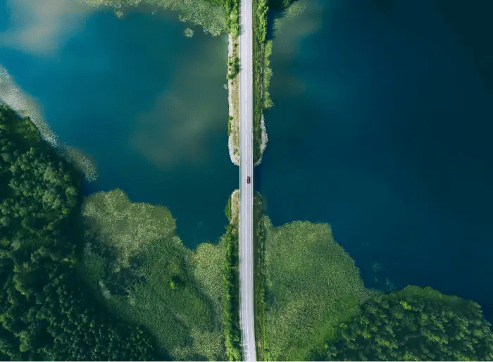 vue-aerienne-pont-mer